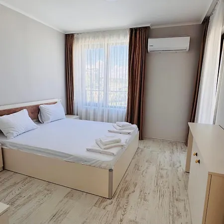 в комплекс Voyage кавици, ап18 * Sozopol