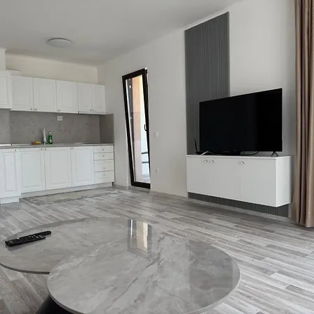 Apartmán в комплекс Voyage кавици, ап18 *